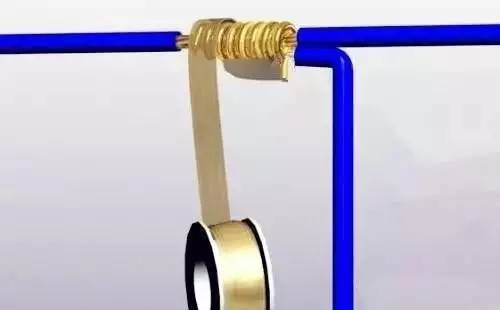 原来电线接头要这么绕才不会漏电，难怪我家厨房总跳闸——光伏设备安装的教训