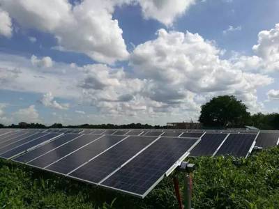 就是这个屋顶，发了一亿度电！光伏设备引领绿色能源革命